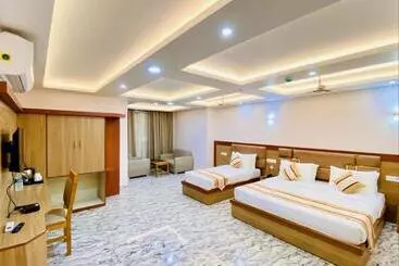 ホテル Imolesh Imphal