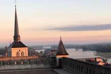 Aamiaismajoitus (B&B) Bulles De Loire