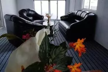 Hotel New White Heven Inn