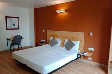 Hotel The Centrum Nfc New Delhi