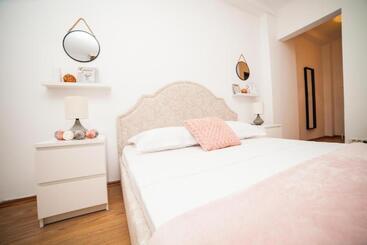 پانسیون Guesthouse Smart