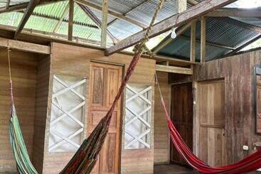 هاستل Hostal Dasilva En San Martín De Amacayacu