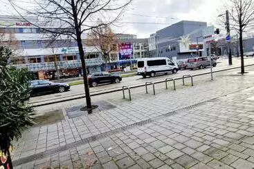 ホテル Apartments Efde Gmbh