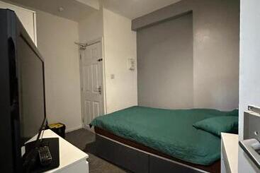 펜션 Parkside House