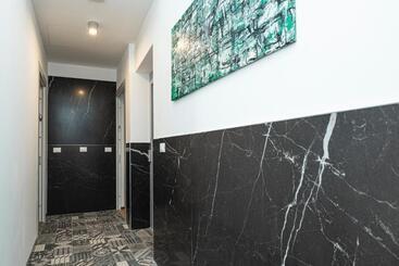 Hurban Apartments Venezian