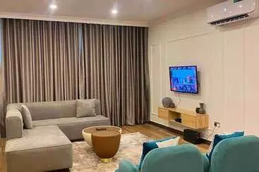 هتل آپارتمان Sunflower Residence Oniru