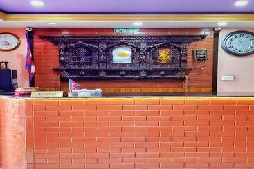 Merostay 203 Hotel Golden Eye