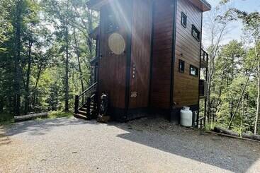 کلبه Bearly Dippin