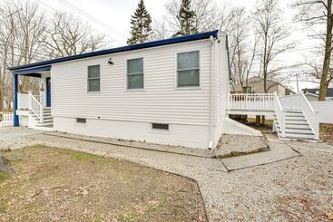 کلبه Old Orchard Beach Home: Steps To Beach & Pier!