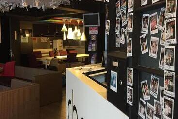 Campbell Inn   Hostel