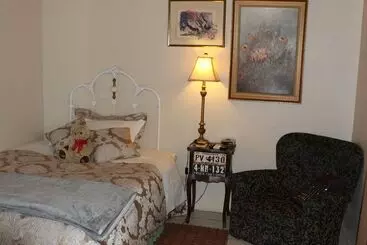 Pensione Aletheim Guest House Collection