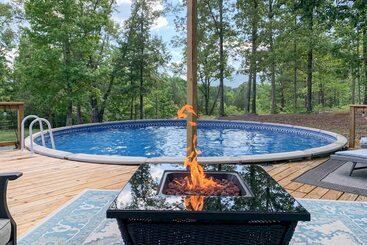 Charming Cottage W/ Hot Tub: 15 Mi To Chattanooga!