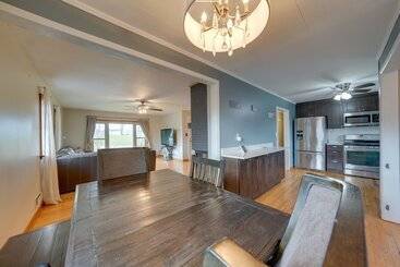 קוטג'' Cozy Lisle Home W/ Fenced Backyard: Pets Welcome!