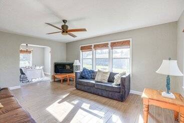 بيت ريفى Newberry Home W/ Deck On 10 Acres!