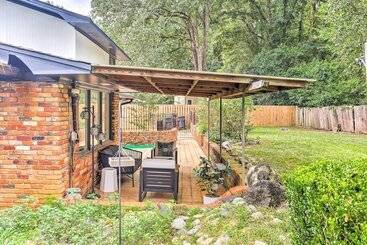 Сельский дом Charming Retreat ~ 1 Mi To Augusta National!