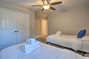 Сельский дом Historic College Park Retreat W/ New Deck!