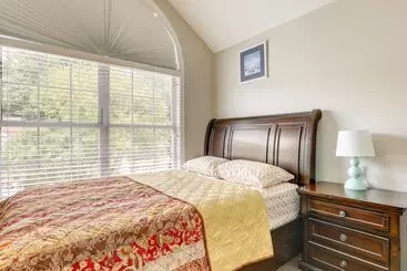 Mökkimajoitus Spacious Roswell Vacation Rental: 25 Mi To Atlanta