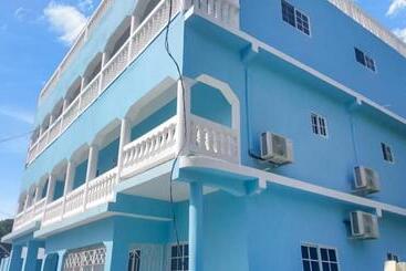 پانسیون Sgr Near The Sea