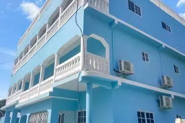 پانسیون Sgr Near The Sea
