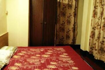 Darjeeling Hotel Summer Palace , Darjeeling