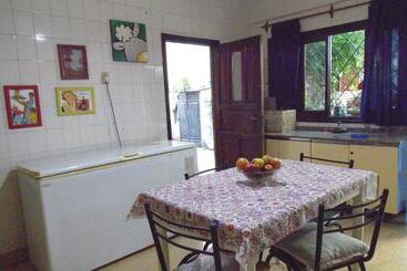 Majatalo Albergue Casa Elena