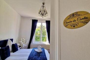 ペンション Château Des Aulnes