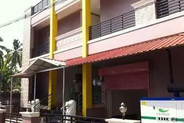 Hotelli Jaya Bharathi Lodge