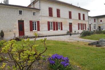 Bed and Breakfast Domaine Des Tonneaux