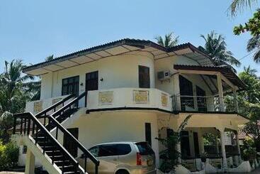 Otel White House Villa