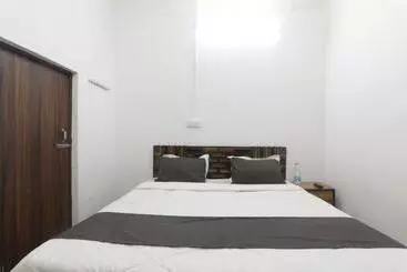 Pensão Chitraa Guest House