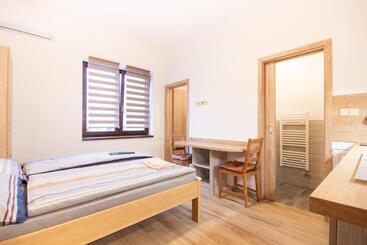 Majatalo Penzion Pod Kozákem