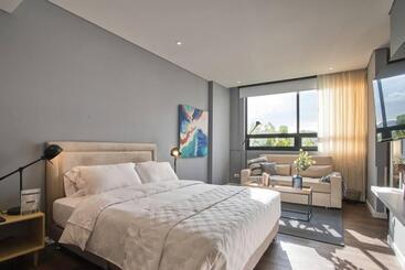 Hostel Calucé Hab 409 By Letoh