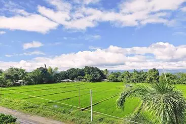 ホテル Charlz Angel Inn Iloilo