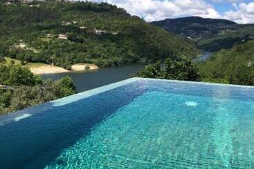 Dajas Douro Valley   Exclusive Villas
