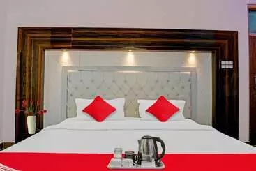 ホテル Goroomgo Jsb Palace Varanasi