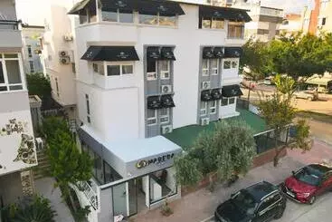 Huoneistohotelli Magesa Homes