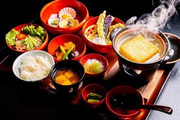 ריוקאן 信州善光寺 薬王院