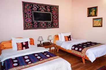 Bed & Breakfast Salom Inn