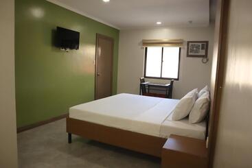 هاستل The Oregon Hotel And Drive Inn