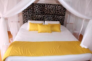 هتل Le Souimanga Bleu Saly