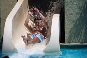 Hippocampus Resort & Spa