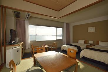 Отель Shodoshima International