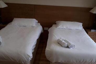 The Bear Inn And Burwash Motel