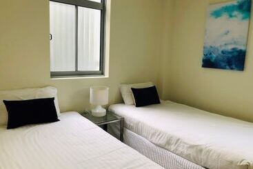 Wyndel Apartments   Encore