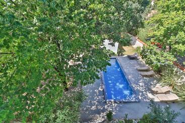 민박 Villa Meridia