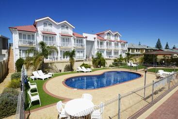 Motelli The Jetty Resort