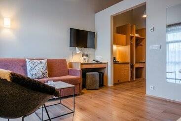 בית מלון כפרי Husafell