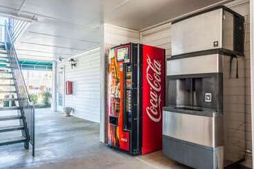 בית מלון כפרי Quality Inn