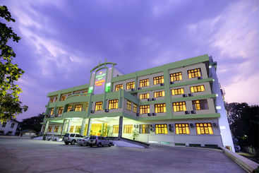 هتل Jade Royal  Monywa