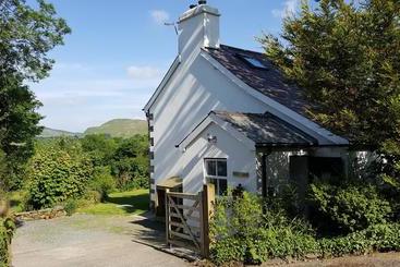 膳宿费 Nant Yr Onnen B&b And Ysgubor Holiday Cottage